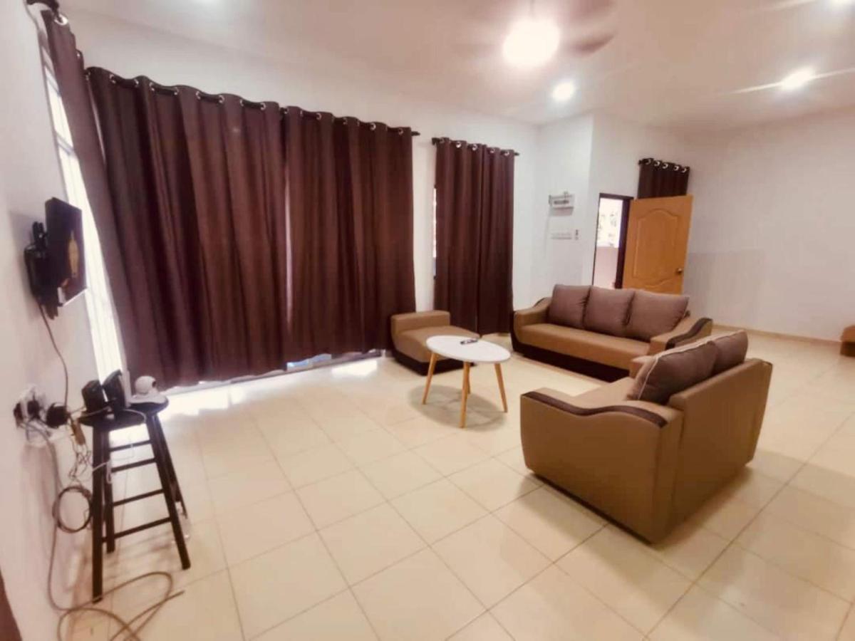 Oyo Homes 90524 D'J Pegaso Serom Homestay Муар Экстерьер фото