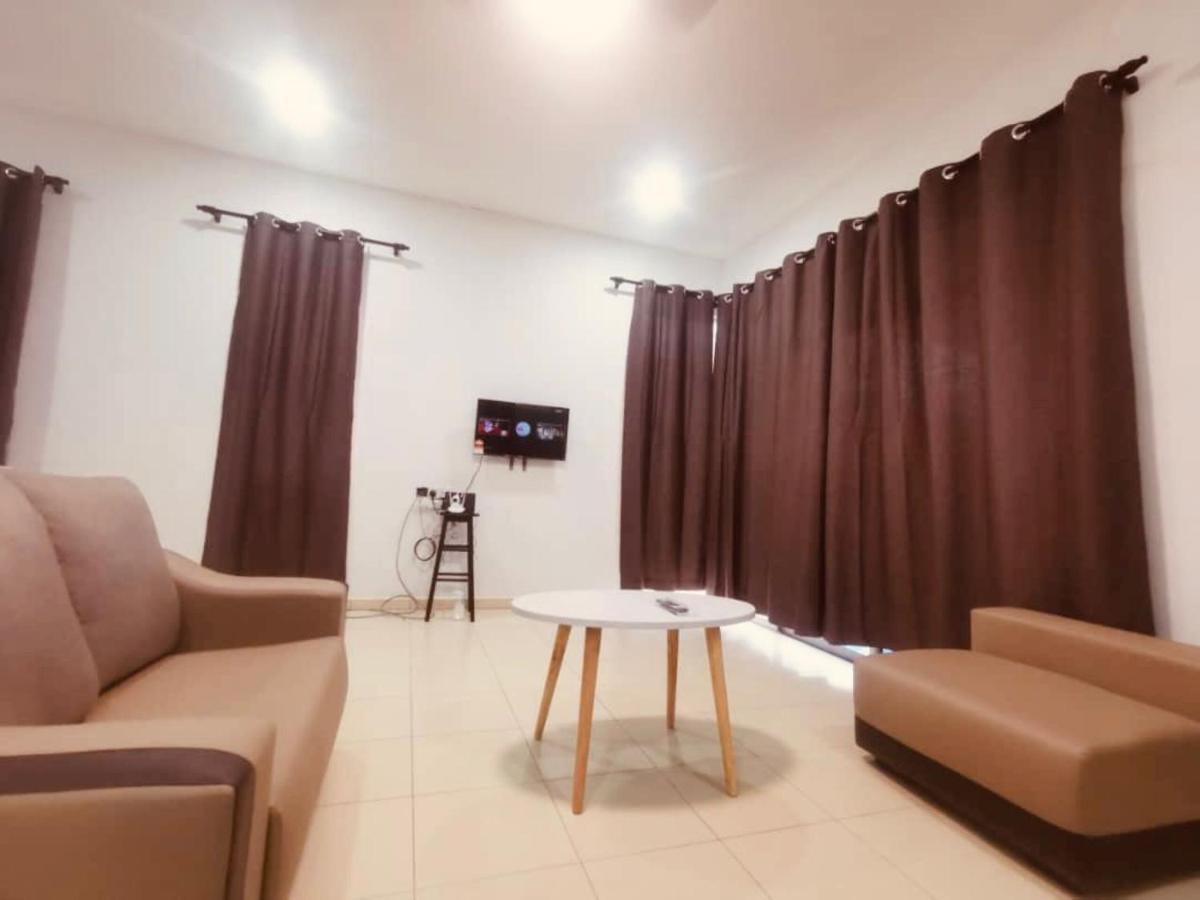 Oyo Homes 90524 D'J Pegaso Serom Homestay Муар Экстерьер фото